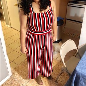 Cute jumpsuit for SUMMER or FAll